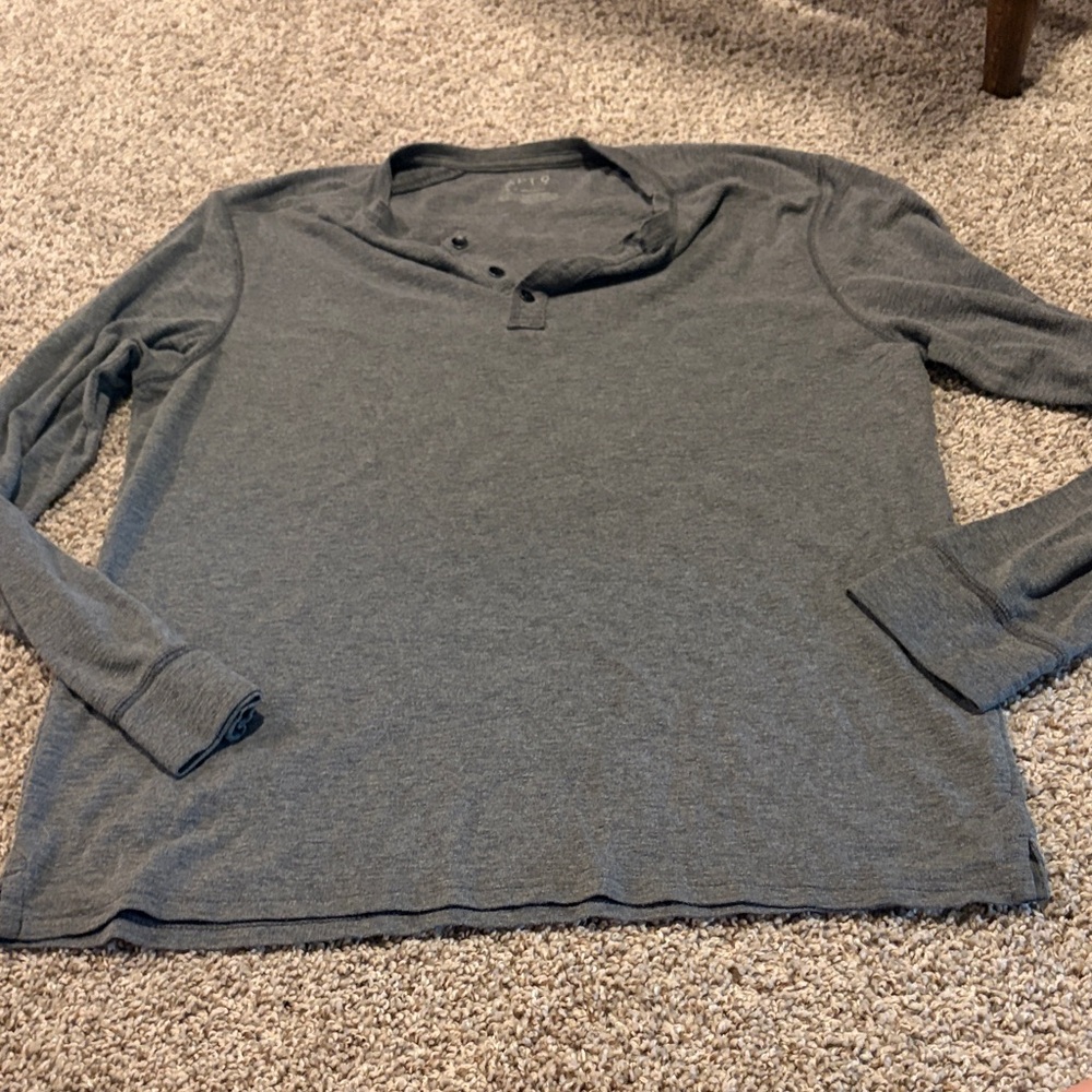 Apt. 9 Men's Long-Sleeve Gray Henley Pullover